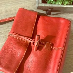 Dooney & Bourke Purse
